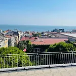 Ξενοδοχείο New House 3*