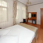 New House Ξενοδοχείο 3*