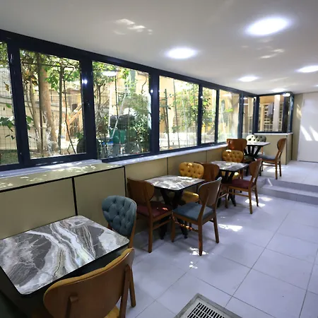 New House Otel