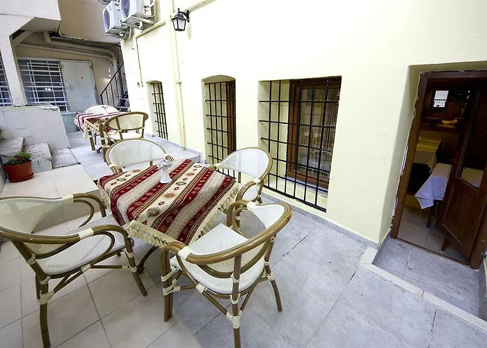 New House 3* イスタンブール