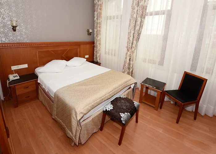 New House 3* イスタンブール