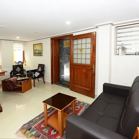 New House Hotell 3*