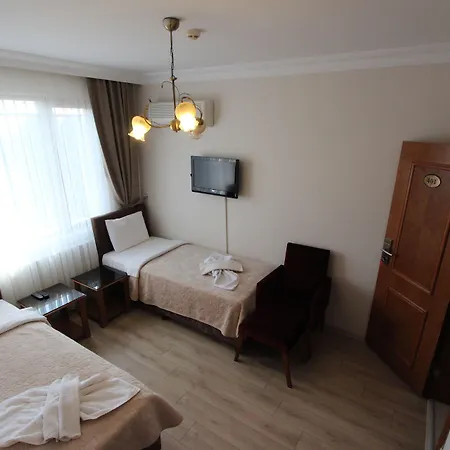 New House Hotell 3*